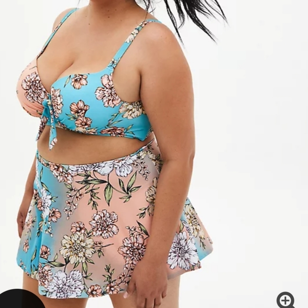🆕👙 3X TORRID BLUE FLORAL BIKINI TOP AND SWIM SKIRT SET👙 - Picture 8 of 16